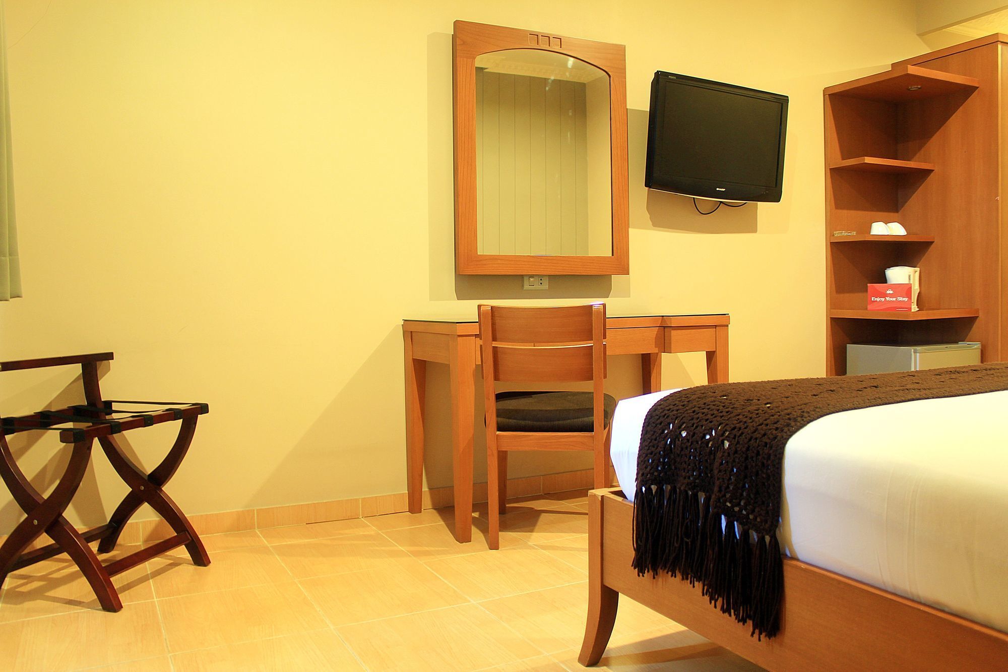 Zen Rooms Bukit Tunggul Бандунг Экстерьер фото